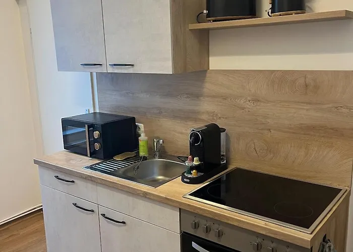 Five O - Businessapartment Precht - Queensize Bett شقة